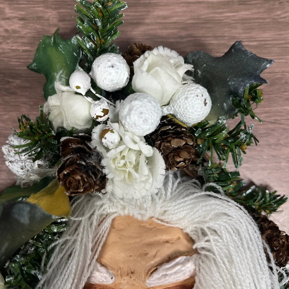 Vintage Santa Claus Wall Hanging Christmas Decor 14 in White Rustic Bird Nest